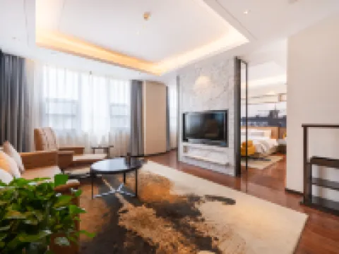 Huayang International Hotel Hotéis em Luonan