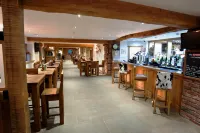 The White Hart Inn Hotels in Ripley