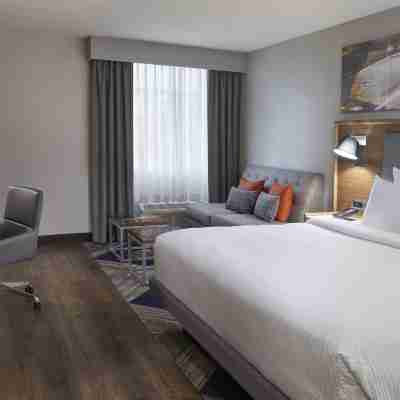 Four Points by Sheraton Hamilton - Stoney Creek Rooms