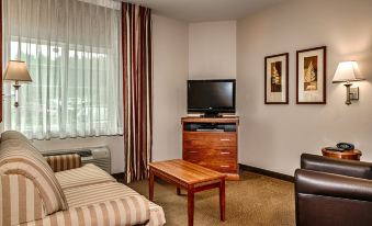 Candlewood Suites Oak Harbor