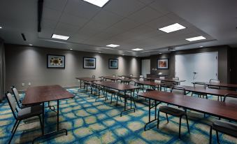 Holiday Inn Express & Suites Carlisle - Harrisburg Area