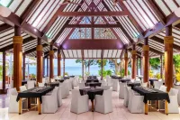 Sheraton Samoa Beach Resort Hotels in Faleolo
