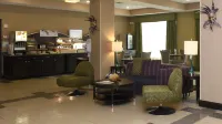 Holiday Inn Express & Suites Baton Rouge North by IHG