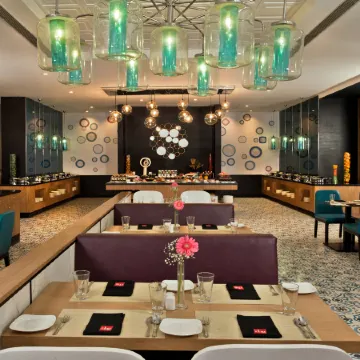Park Inn by Radisson New Delhi IP Extension Отели рядом с достопримечательностью «Храм Акшардхам»