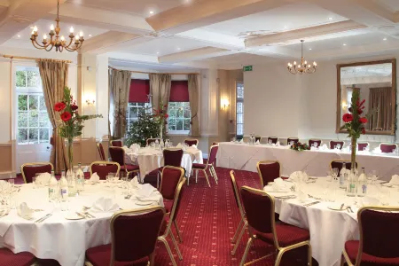 Chequers Inn by Greene King Inns