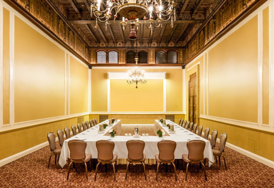 밀레니엄 빌트모어 호텔 로스앤젤레스