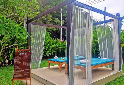 2. V 밸리 리조트..