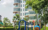 Beachfront accommodation in Sriracha with a private beach