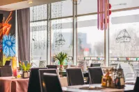 Hotel Forum Hotels in 