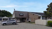 Sunrise Inn Williamstown Hotels in 