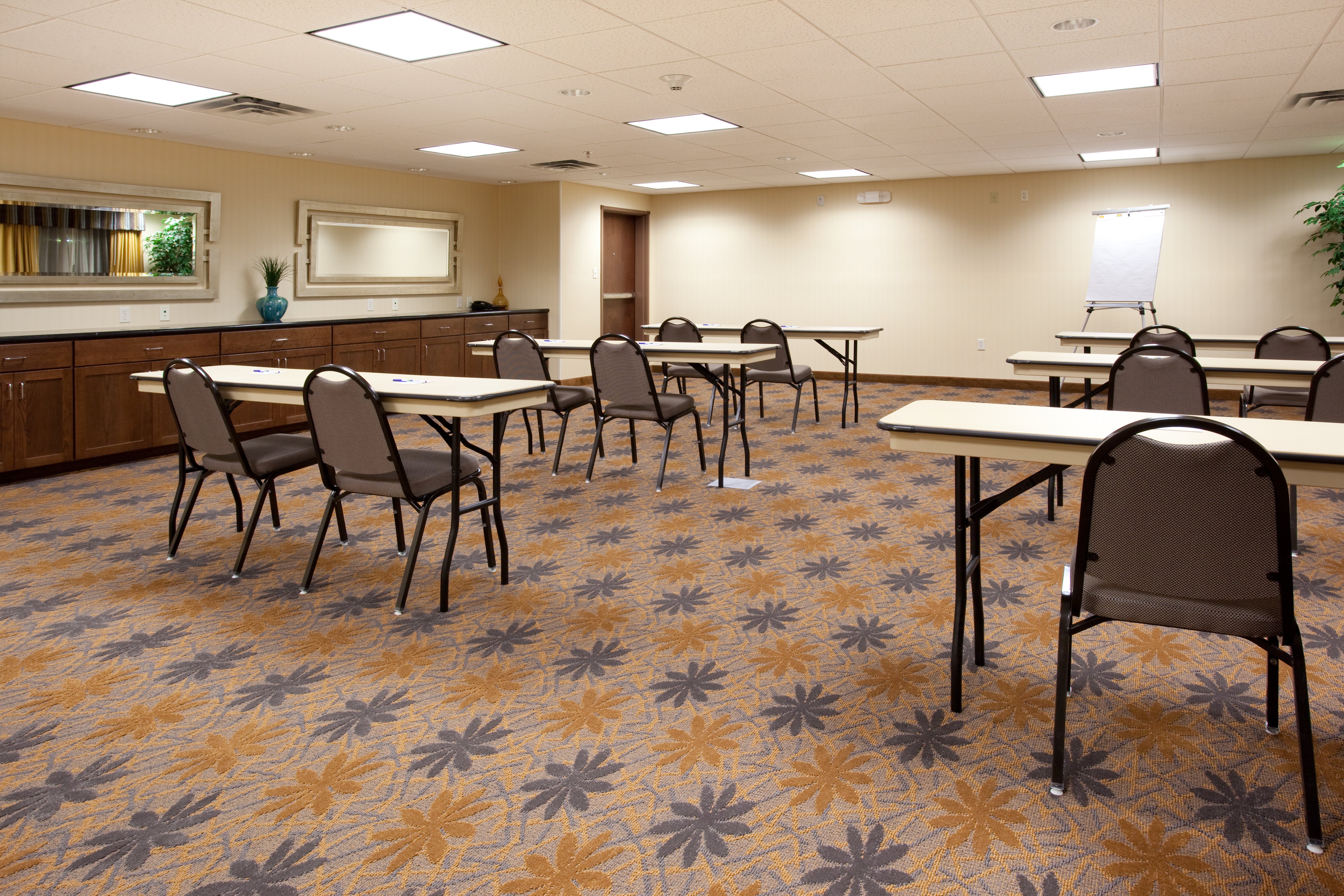 Holiday Inn Express Hotel & Suites Lamar, an Ihg Hotel