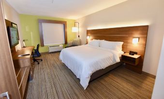 Holiday Inn Express & Suites Perryville I-55