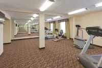 Quality Inn & Suites Downtown Mansfield Hôtels à : Ontario