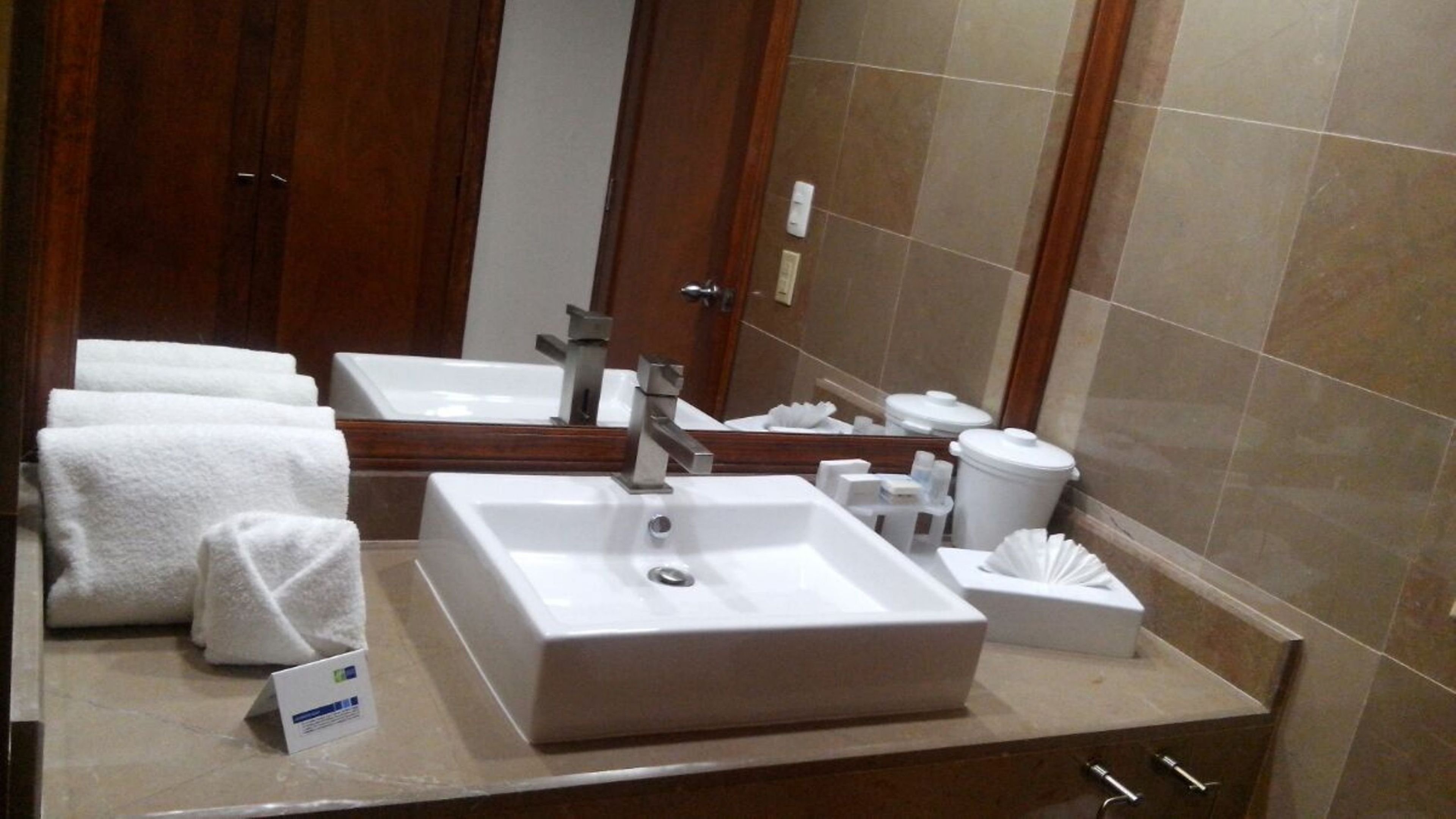 Holiday Inn Express Nuevo Laredo, an Ihg Hotel