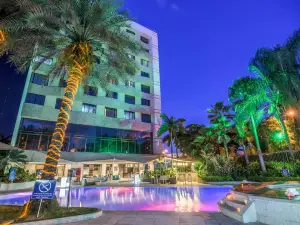 卡利皇家NH酒店