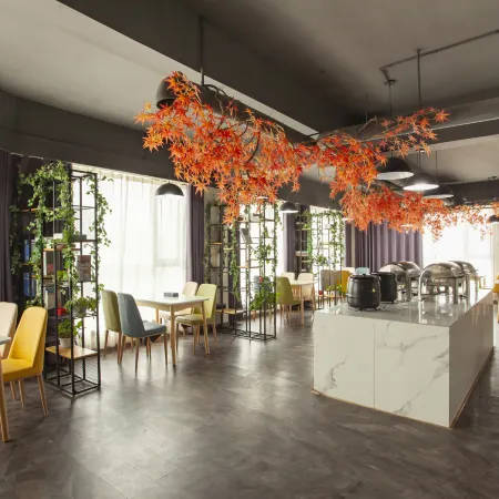 Magpie Art Hotel