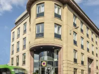 Point A Hotel Edinburgh Haymarket Hotels near City Art Centre