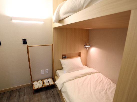 Hotel 8 Hours Seoul Updated 22 Room Price Reviews Deals Trip Com