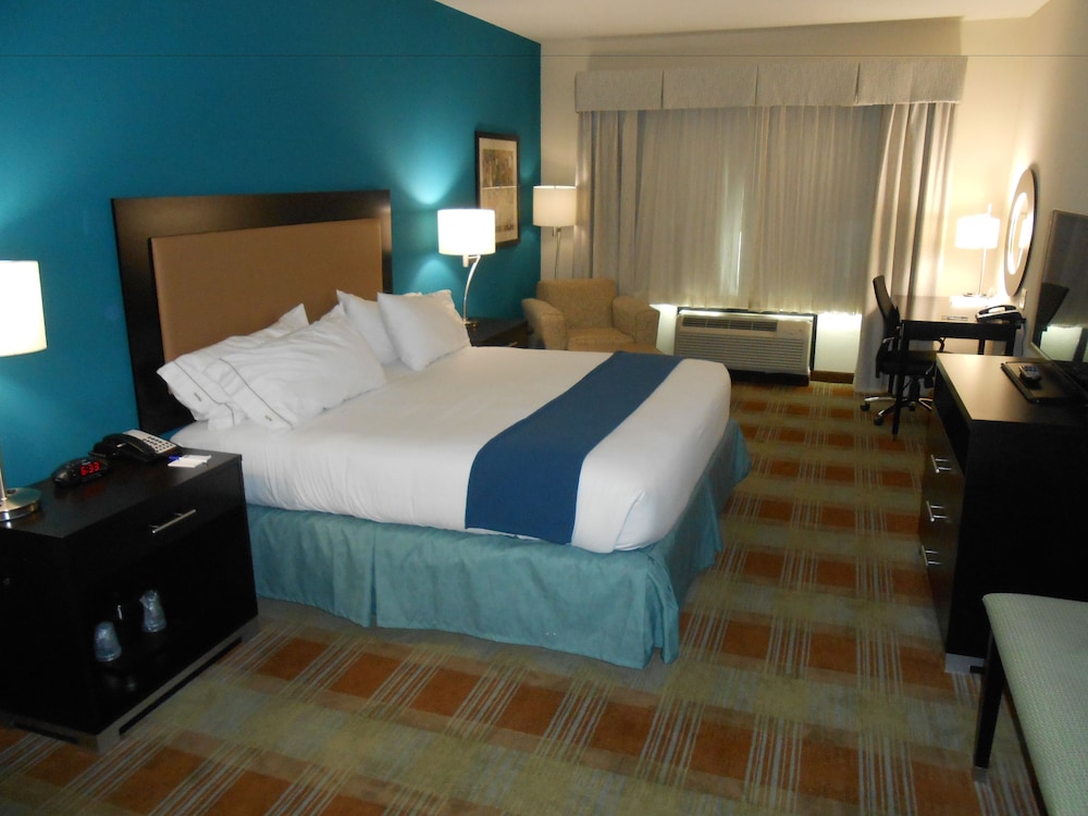 Holiday Inn Express & Suites Houston Northwest-Brookhollow, an Ihg Hotel