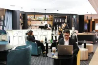 Aiden by Best Western Paris Roissy CDG - bar