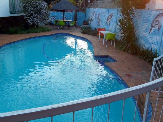 Homestays Near Cresta Shopping Centre Best Guest House And Vacation 22 Price Trip Com
