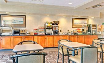 Wingate by Wyndham Cincinnati/Blue Ash