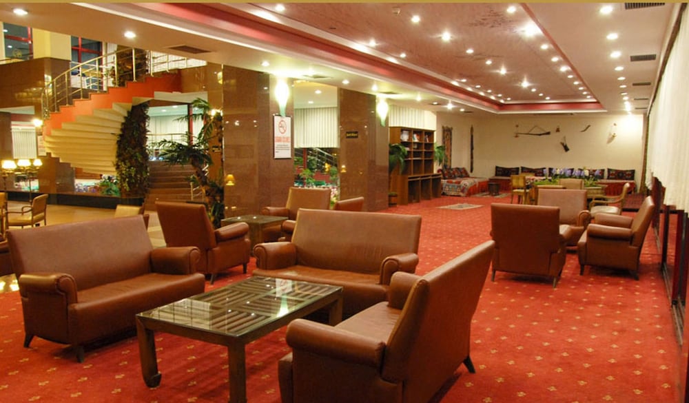 Saffron Hotel