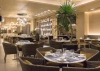 Seda Bonifacio Global City Hotels in Taguig