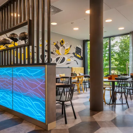 Holiday Inn - the niu, FURY ASCHHEIM MESSE by IHG