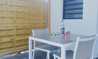 Studio in Le Moule, with Enclosed Garden and Wifi - 3 km from The Beach