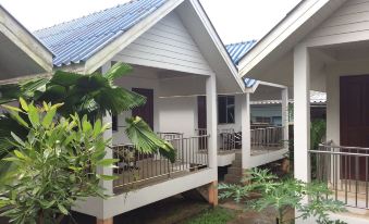 Boon Piya Resort - Housity
