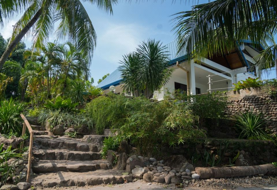 Apoview Beachhouse - Housity