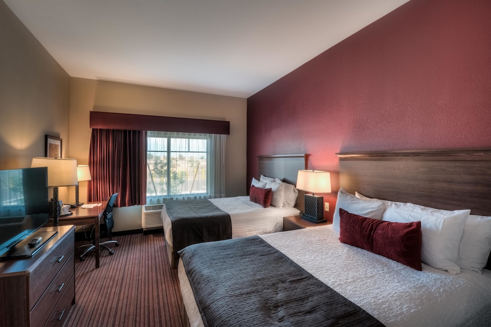 Best Western Plus Chandler Hotel & Suites