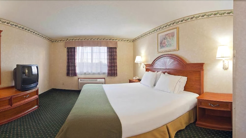 Holiday Inn Express Hotel & Suites Charlotte, an Ihg Hotel