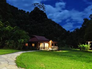 Platon Ecolodge