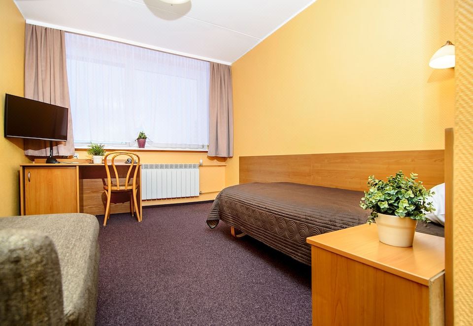 Hotel Zemaites-Vilnius Updated 2022 Room Price-Reviews & Deals | Trip.com