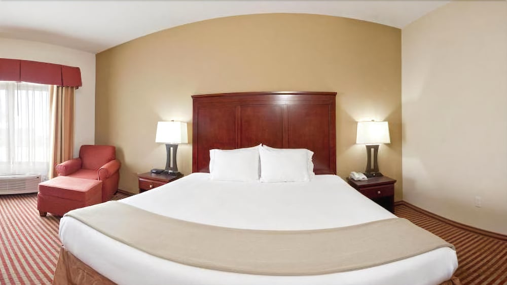 Holiday Inn Express Hotel & Suites Amarillo South, an Ihg Hotel