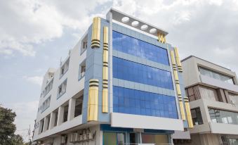 OYO 9719 Hotel Relax Inn