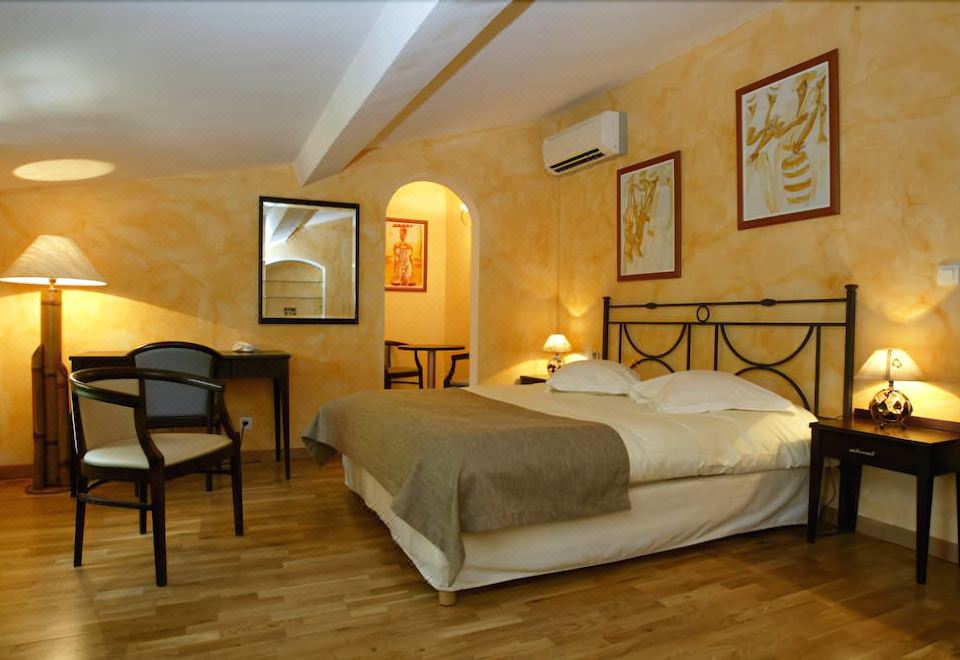 Les Jardins d'Anglise-La Seyne-sur-Mer Updated 2023 Room Price-Reviews &  Deals | Trip.com