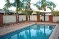 Junction Motel Wagga Hotels in Glenfield Park