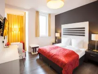 Ina Boutique 072 Hamburg St Georg - 2 Yıldız