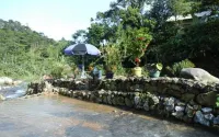 RiverSide Villa - Rumah Sawah Sentul Hotels in Sukamakmur