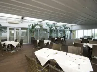 Hotel Cube