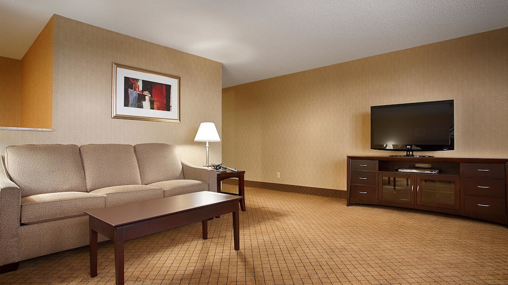 Best Western Plus York Hotel and Conference Center