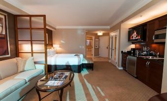 888 One Bedroom Balcony Suite at Signature Condo Hotel