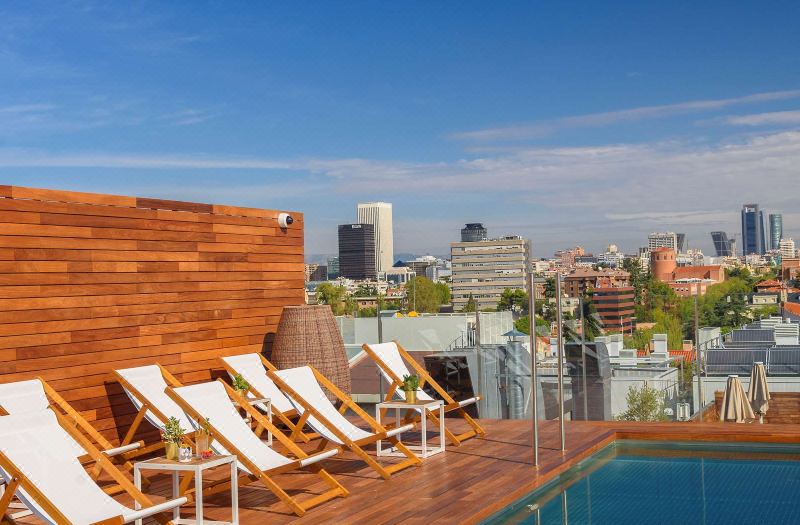 Melia Madrid Serrano photo 2