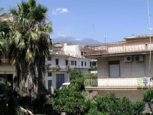 A Casa Olimpia Giarre Tra Taormina, Etna e Catania