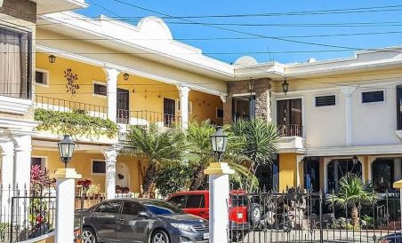 Hotel Del Sol - Housity
