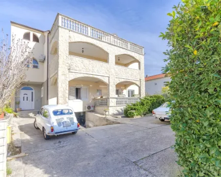 Apartment Luce Hotels in Srima