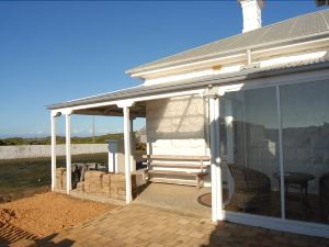 Cape Nelson Lighthouse